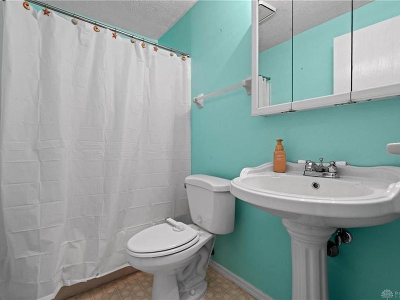 6110 Moss Hill Court, Huber Heights, OH 45424 Photo 22