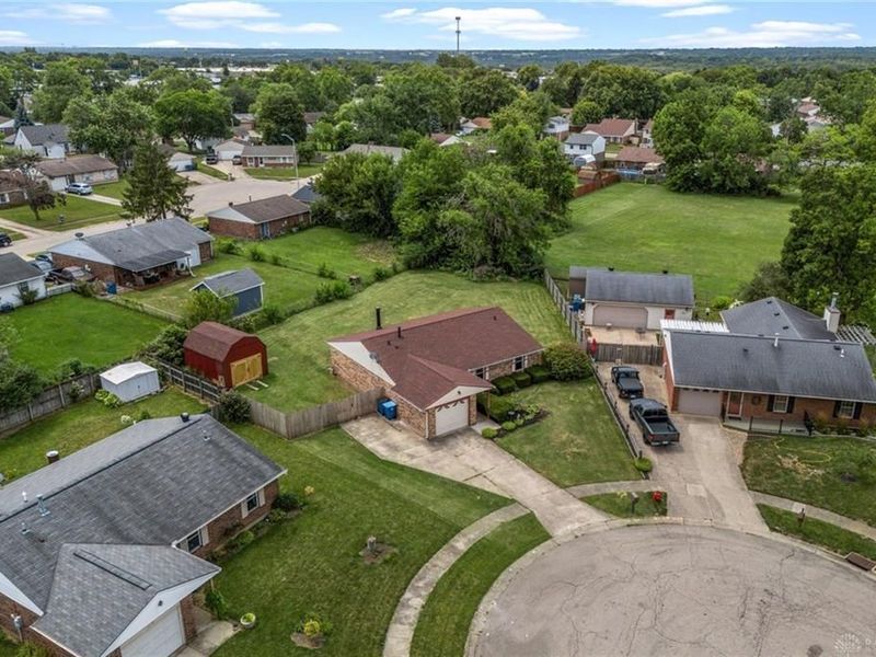 6110 Moss Hill Court, Huber Heights, OH 45424 Photo 29