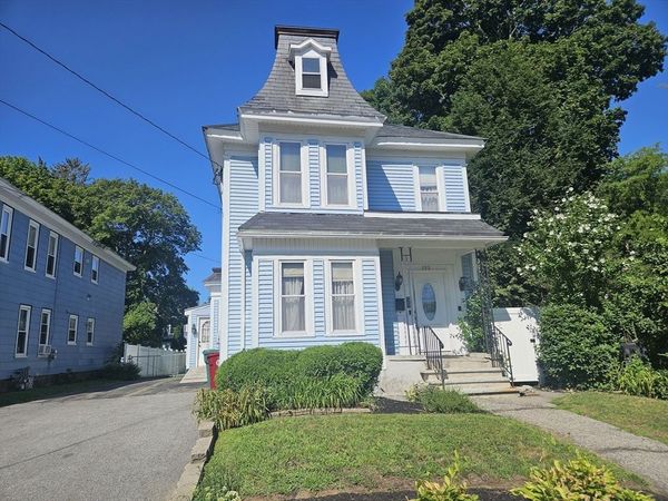 399 Stevens, Lowell, MA 01851