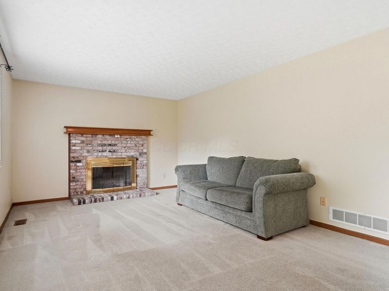 658 Lynnfield Drive, Westerville, OH 43081 Photo 11