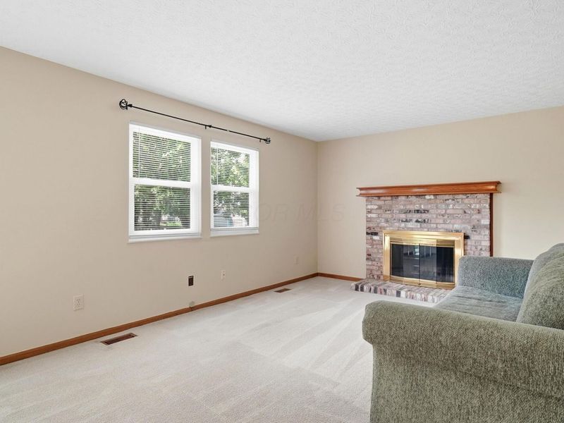 658 Lynnfield Drive, Westerville, OH 43081 Photo 12