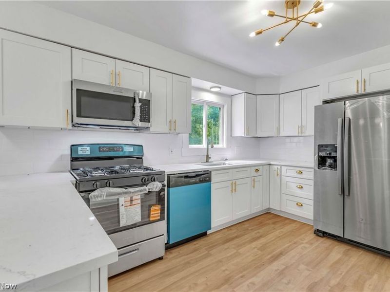 2233 E 93rd Street , Cleveland, OH 44106 Photo 13
