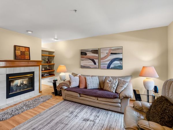 6609 Raymond Road, Madison, WI 53711
