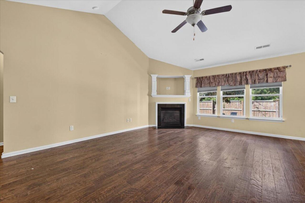 607 Wynfield Forest Drive Photo 11