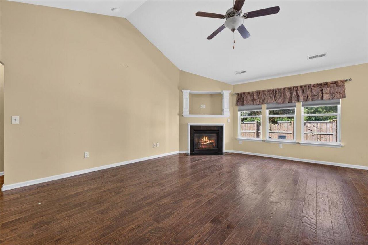 607 Wynfield Forest Drive Photo 12
