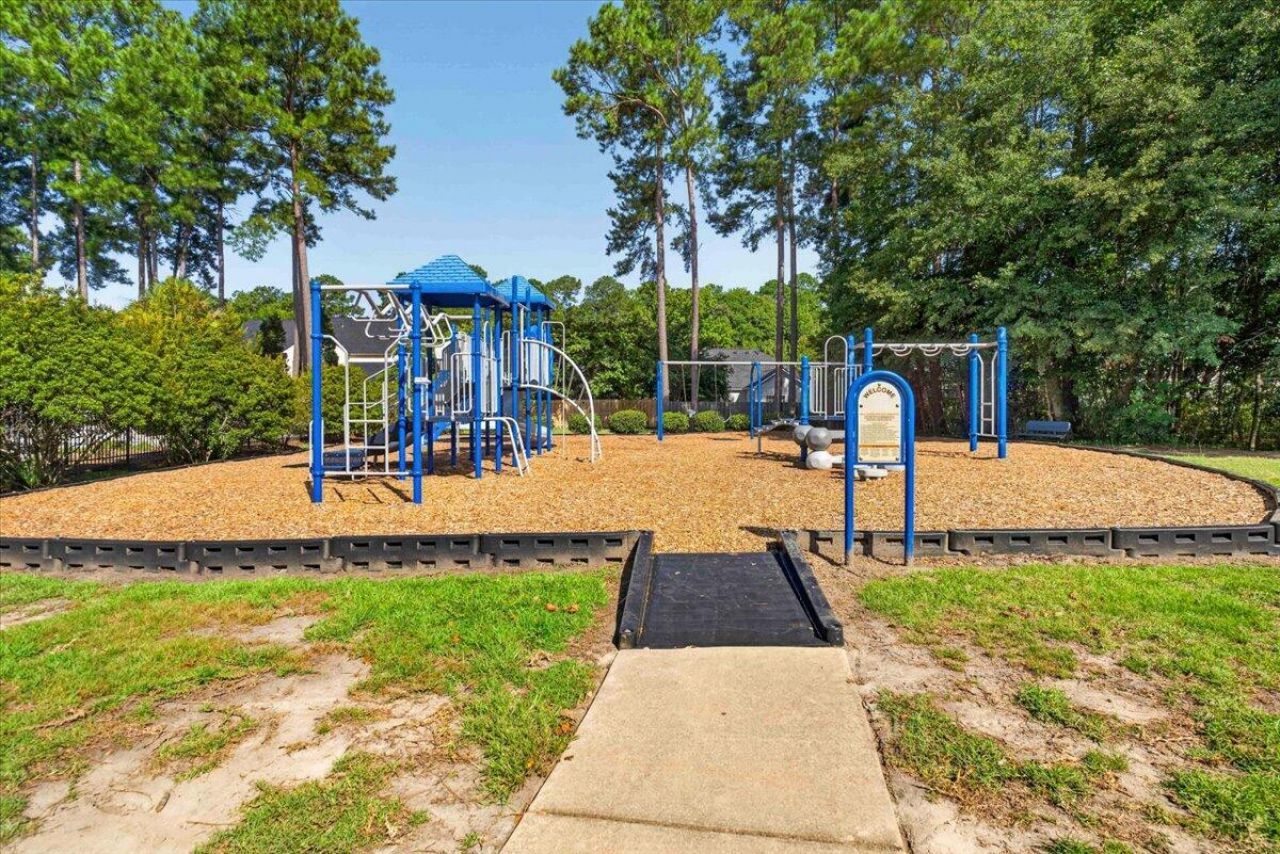 607 Wynfield Forest Drive Photo 37