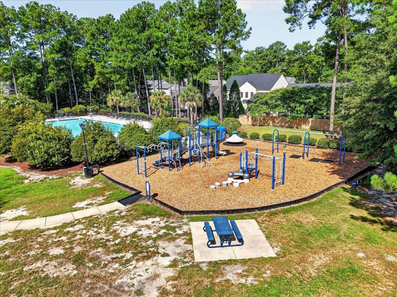 607 Wynfield Forest Drive Photo 42