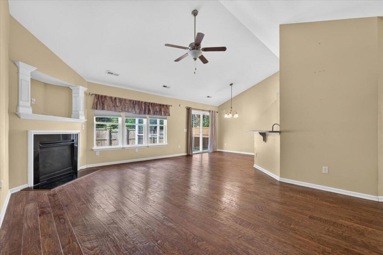 607 Wynfield Forest Drive Photo 9