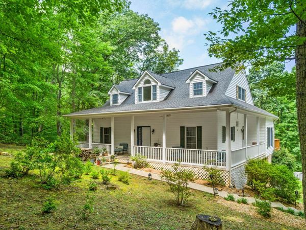 158 MOUNTAIN STAR DR, SHIPMAN, VA 22971