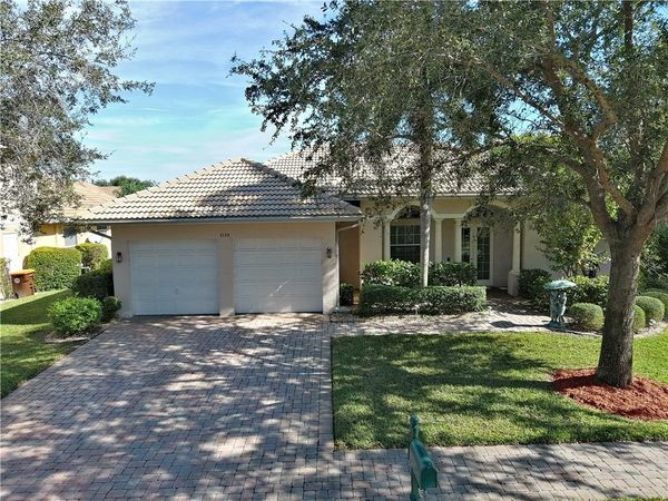 6124 57th Court , Vero Beach, FL 32967