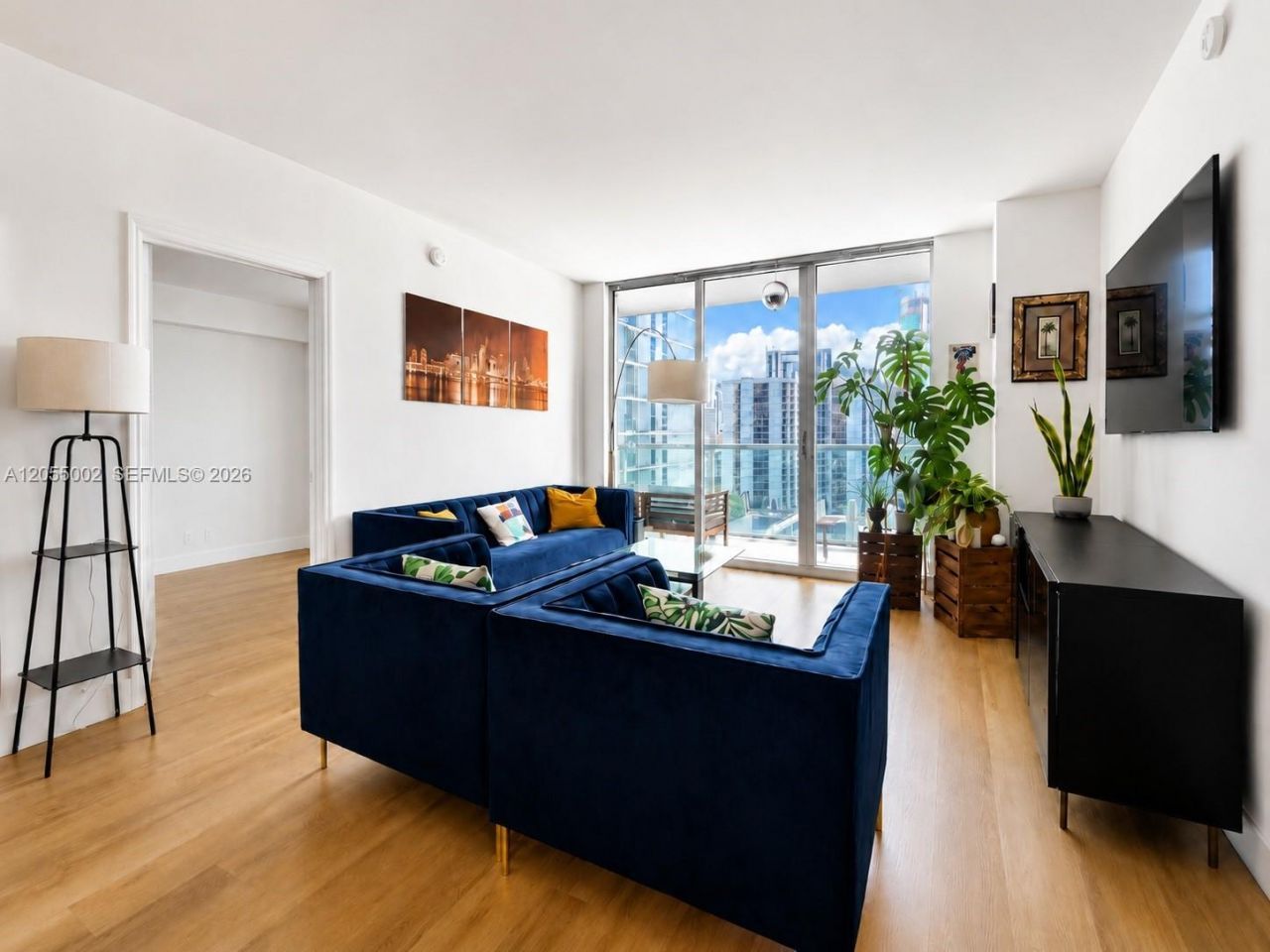 500 Brickell Ave, Unit 1805, Miami, FL 33131 Photo