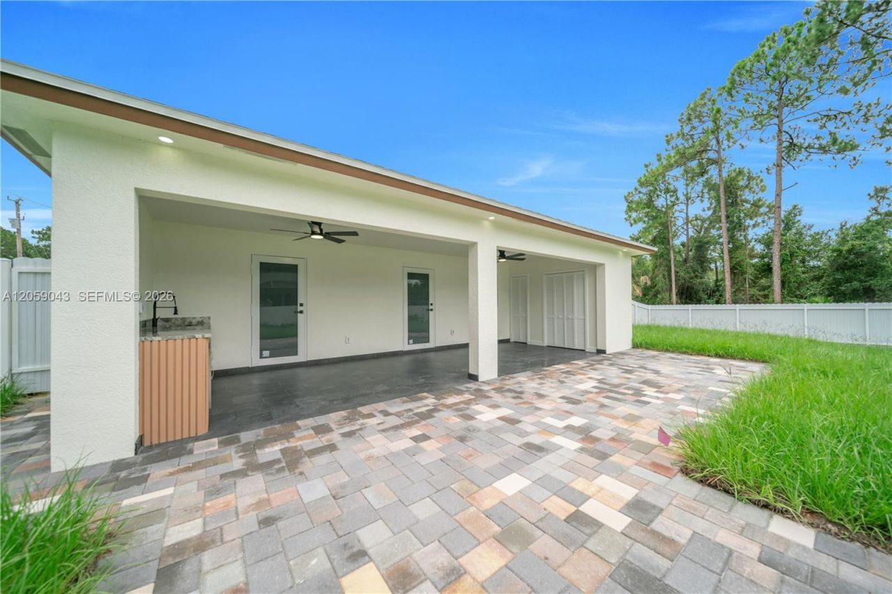 718 Frontenac , , FL 33974 Photo