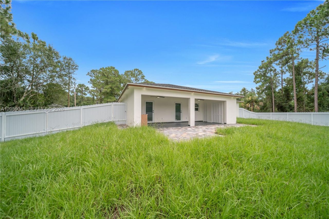 718 Frontenac , , FL 33974 Photo