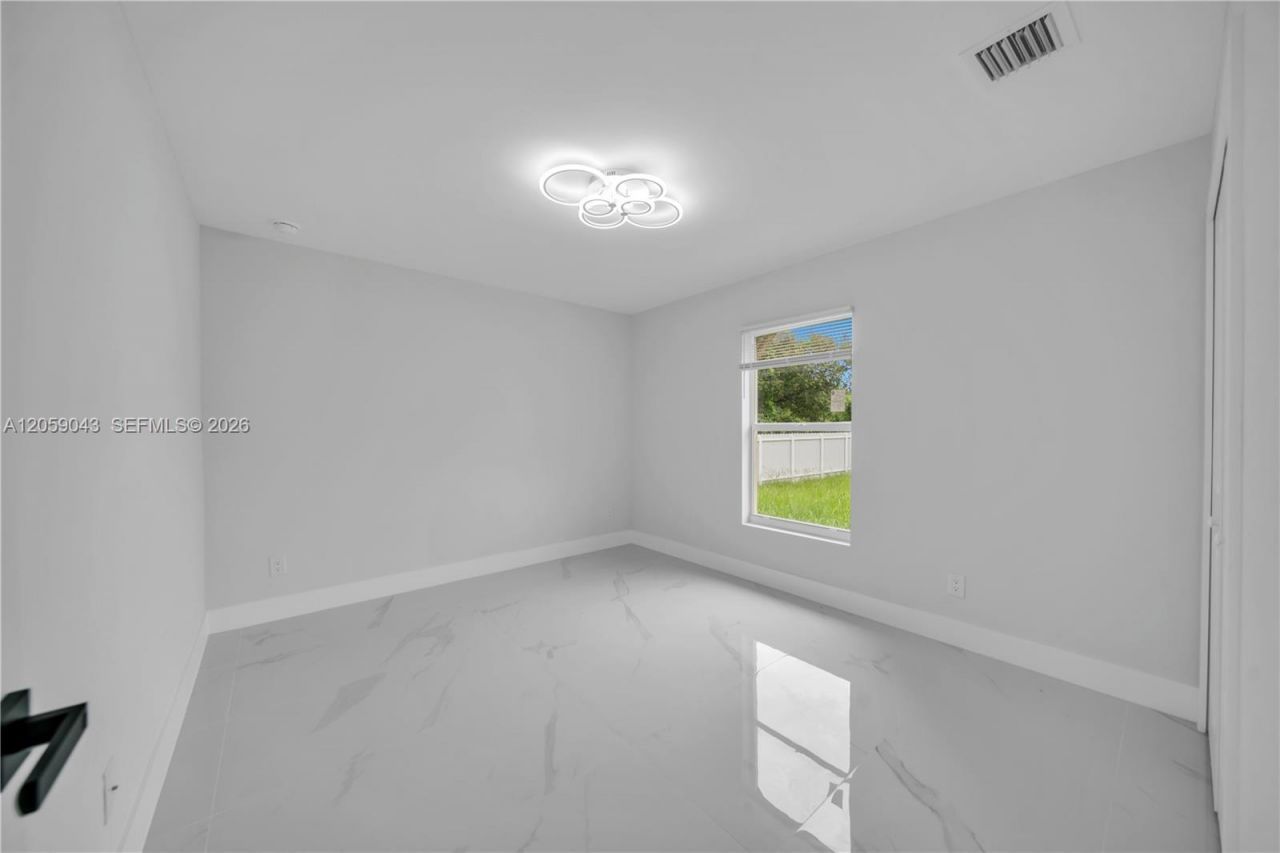718 Frontenac , , FL 33974 Photo