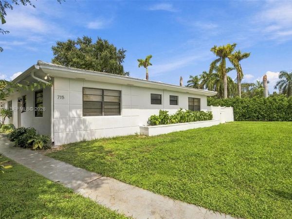 715 NE 92nd St, Unit 1, Miami Shores, FL 33138