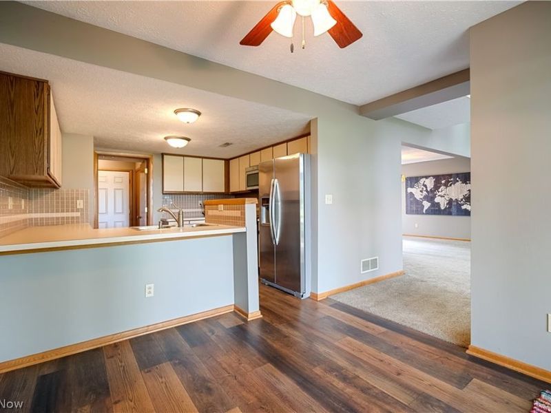 78 Portside Circle, Green, OH 44319 Photo 11