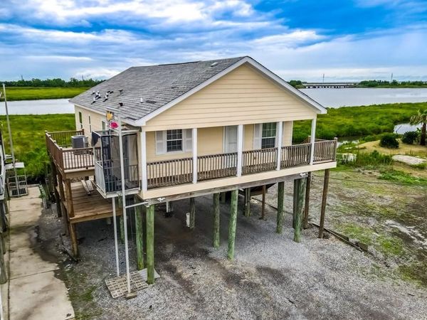 2984 RIDGEWAY Boulevard , New Orleans, LA 70129