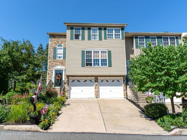 42 Brians Place, Plains, PA 18705