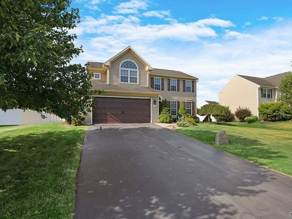 4452 Millstream Drive , Clay, NY 13041