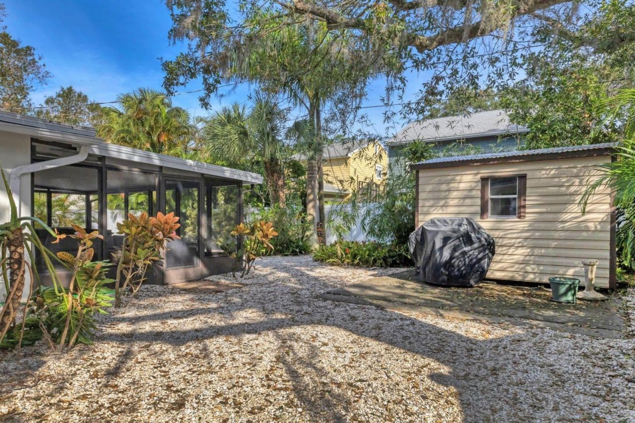 2469 Waldemere Street , Sarasota, FL 34239 Photo