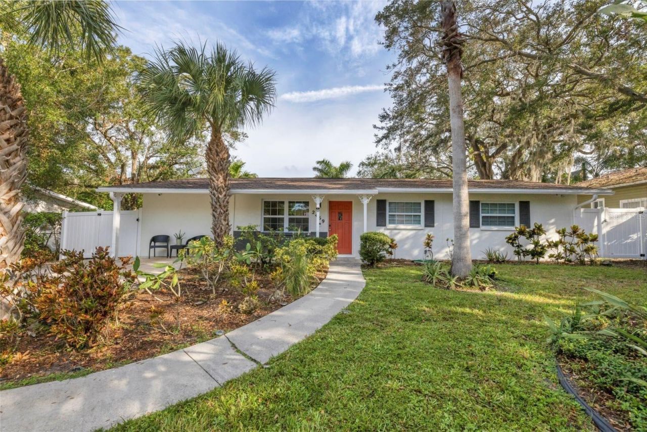 2469 Waldemere Street , Sarasota, FL 34239 Photo