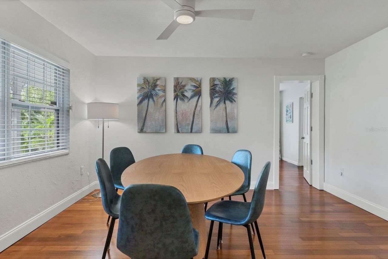 2469 Waldemere Street , Sarasota, FL 34239 Photo