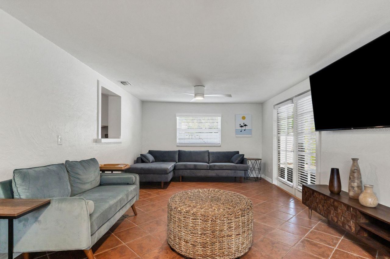 2469 Waldemere Street , Sarasota, FL 34239 Photo