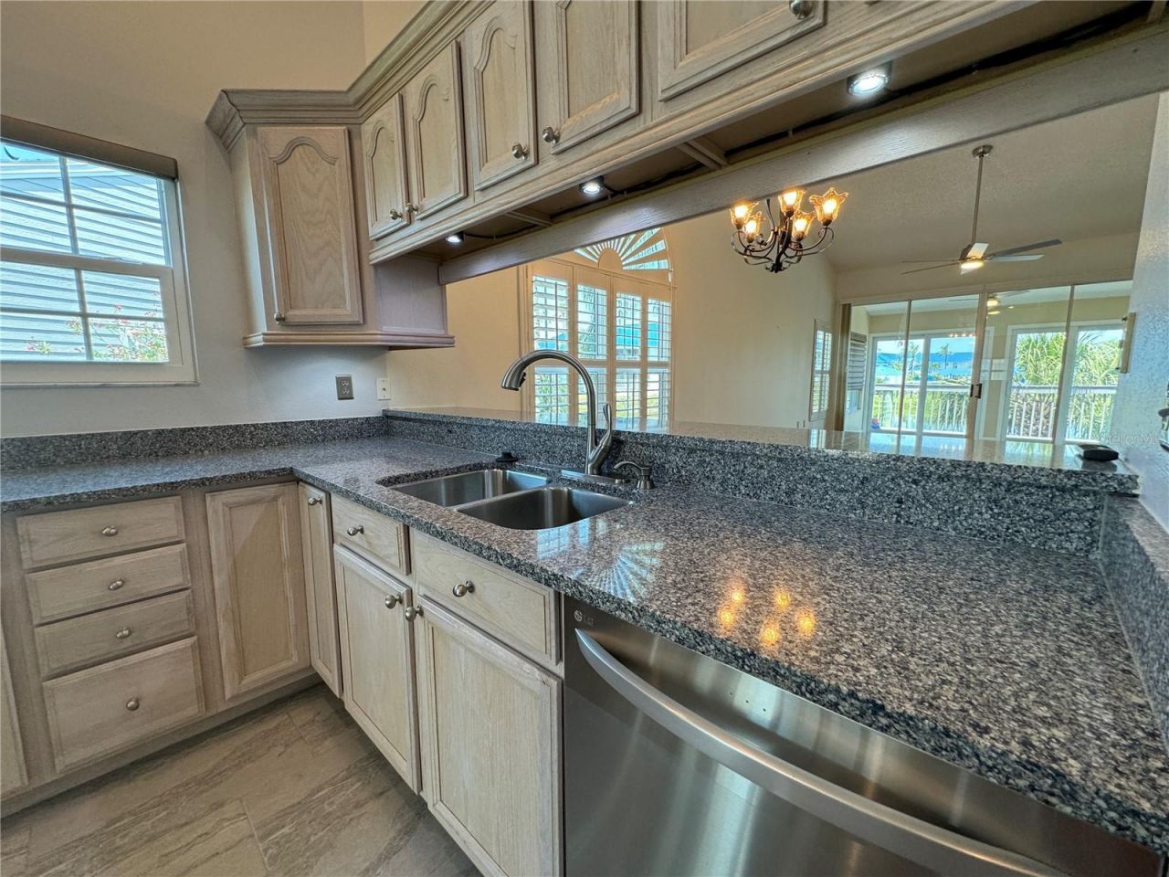 1005 Pelican Court, Bradenton, FL 34209 Photo