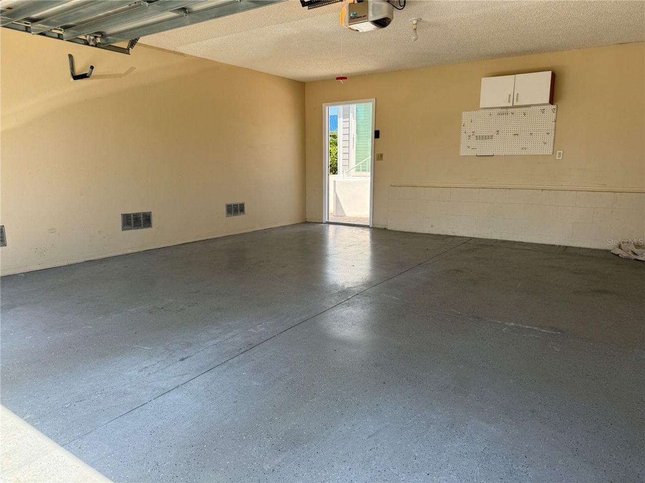 1005 Pelican Court, Bradenton, FL 34209 Photo