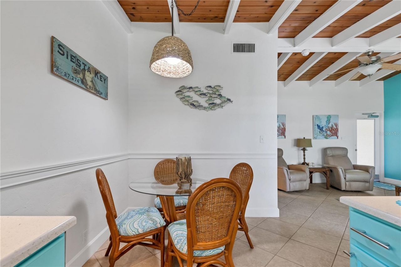 6006 Midnight Pass Road , Unit 16, Sarasota, FL 34242 Photo