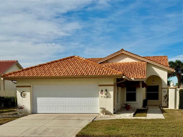 4720 PERIDIA BOULEVARD E, BRADENTON, FL 34203