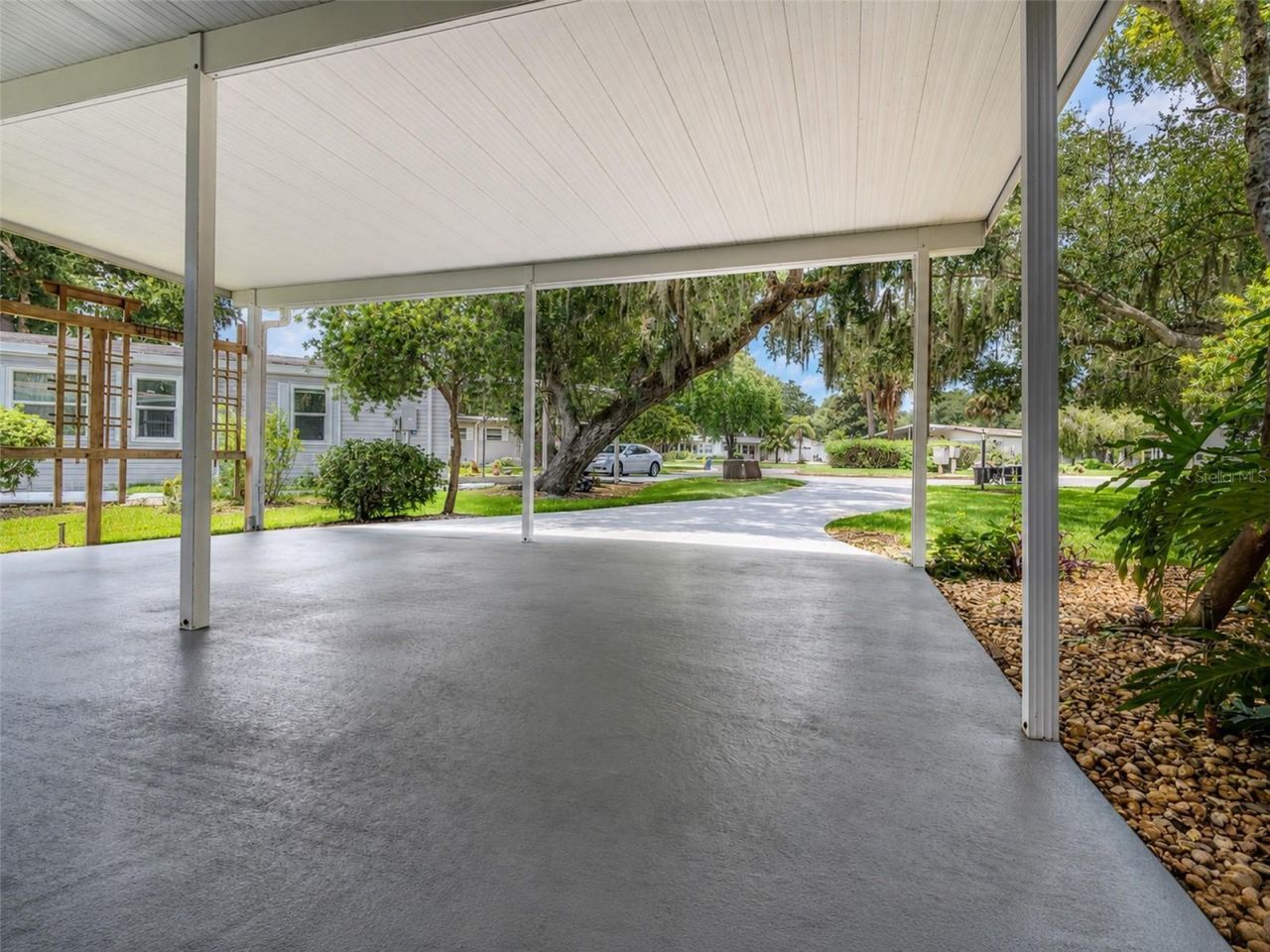 604 Topside Circle , Edgewater, FL 32141 Photo
