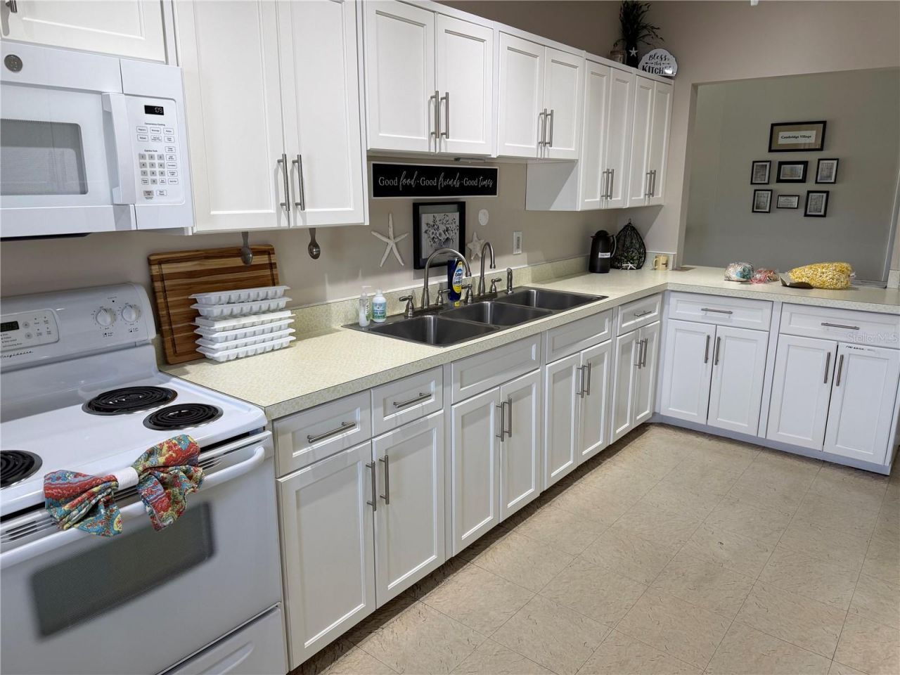 3210 Cambridge Avenue, Bradenton, FL 34207 Photo