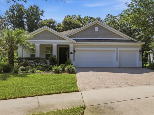 108 SUFFOLK CT. , DELAND, FL 32724