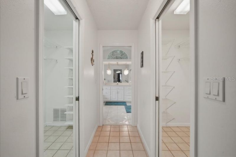 483 Lincoln Avenue, Masaryktown, FL 34604 Photo
