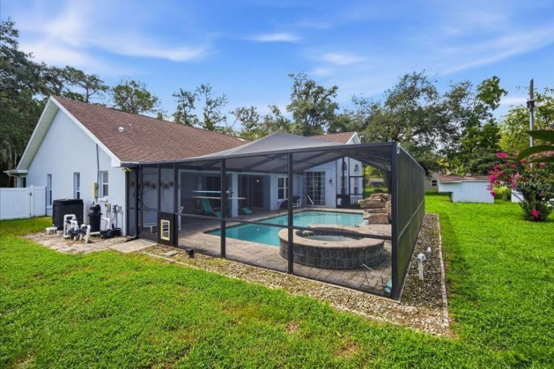483 Lincoln Avenue, Masaryktown, FL 34604 Photo
