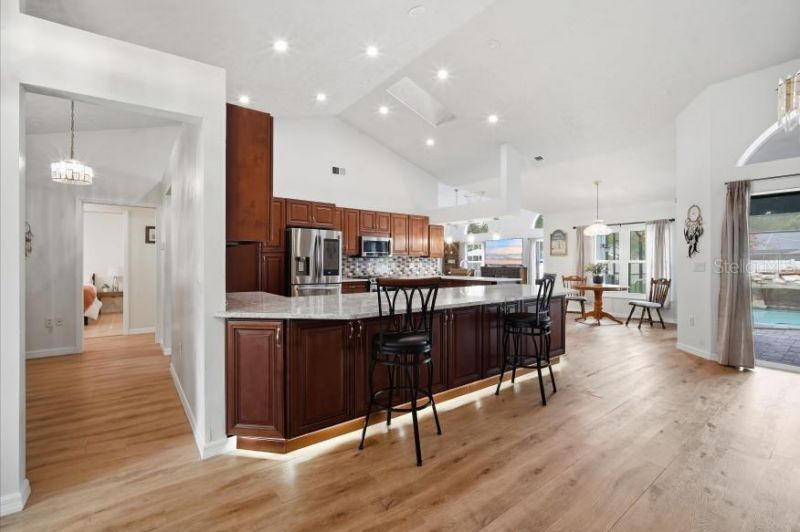 483 Lincoln Avenue, Masaryktown, FL 34604 Photo