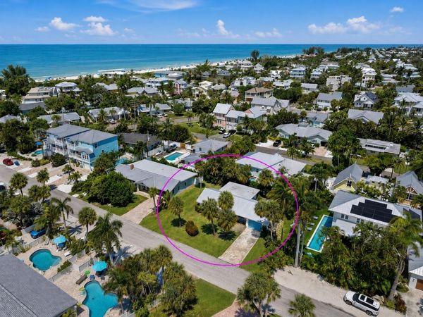 206 75TH STREET , HOLMES BEACH, FL 34217