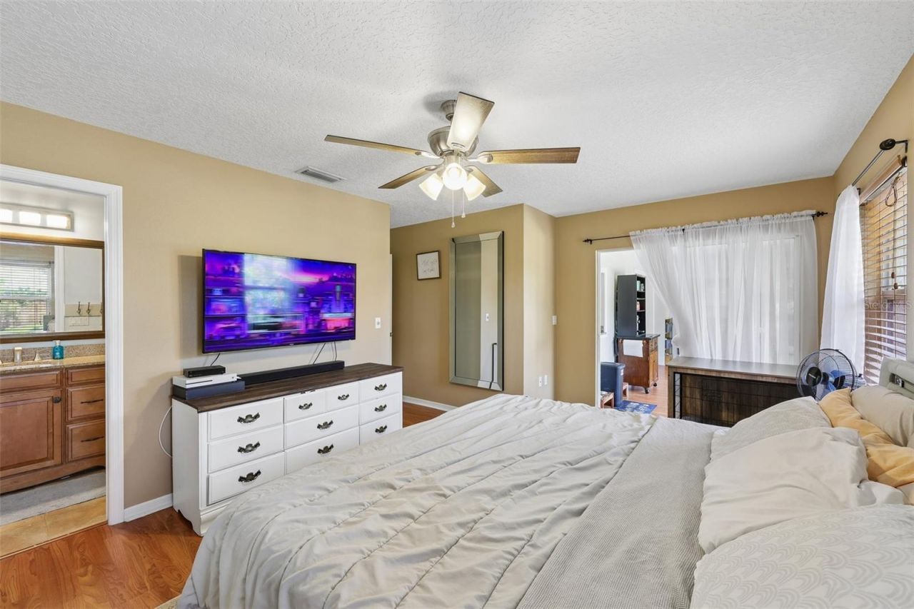 4919 32nd Avenue Drive W, Bradenton, FL 34209 Photo
