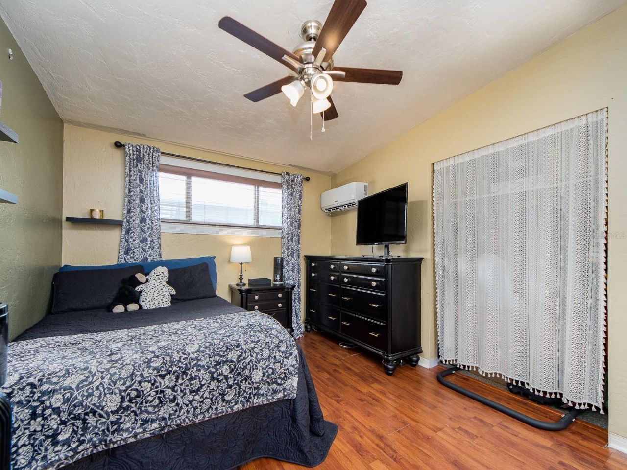 851 65th Avenue S, Saint Petersburg, FL 33705 Photo