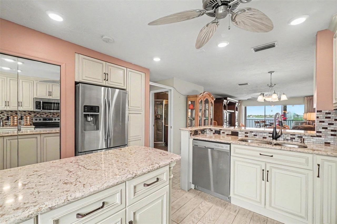 9011 Midnight Pass Road, Unit 329, Sarasota, FL 34242 Photo