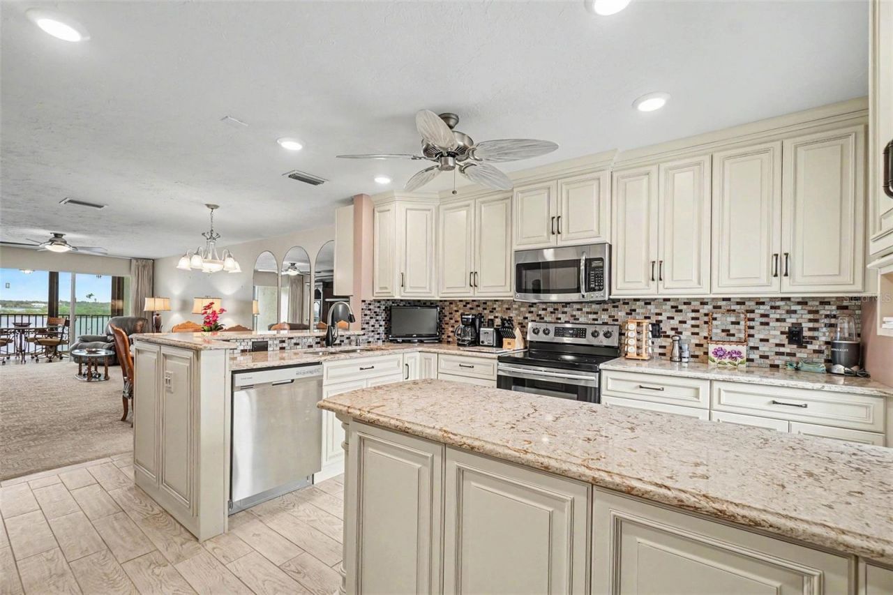 9011 Midnight Pass Road, Unit 329, Sarasota, FL 34242 Photo