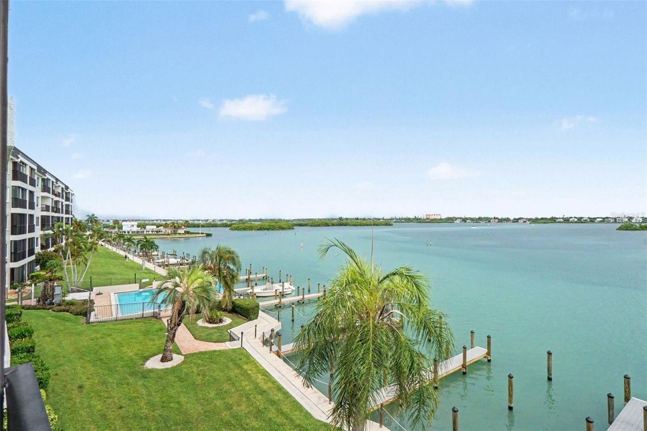9011 Midnight Pass Road, Unit 329, Sarasota, FL 34242 Photo
