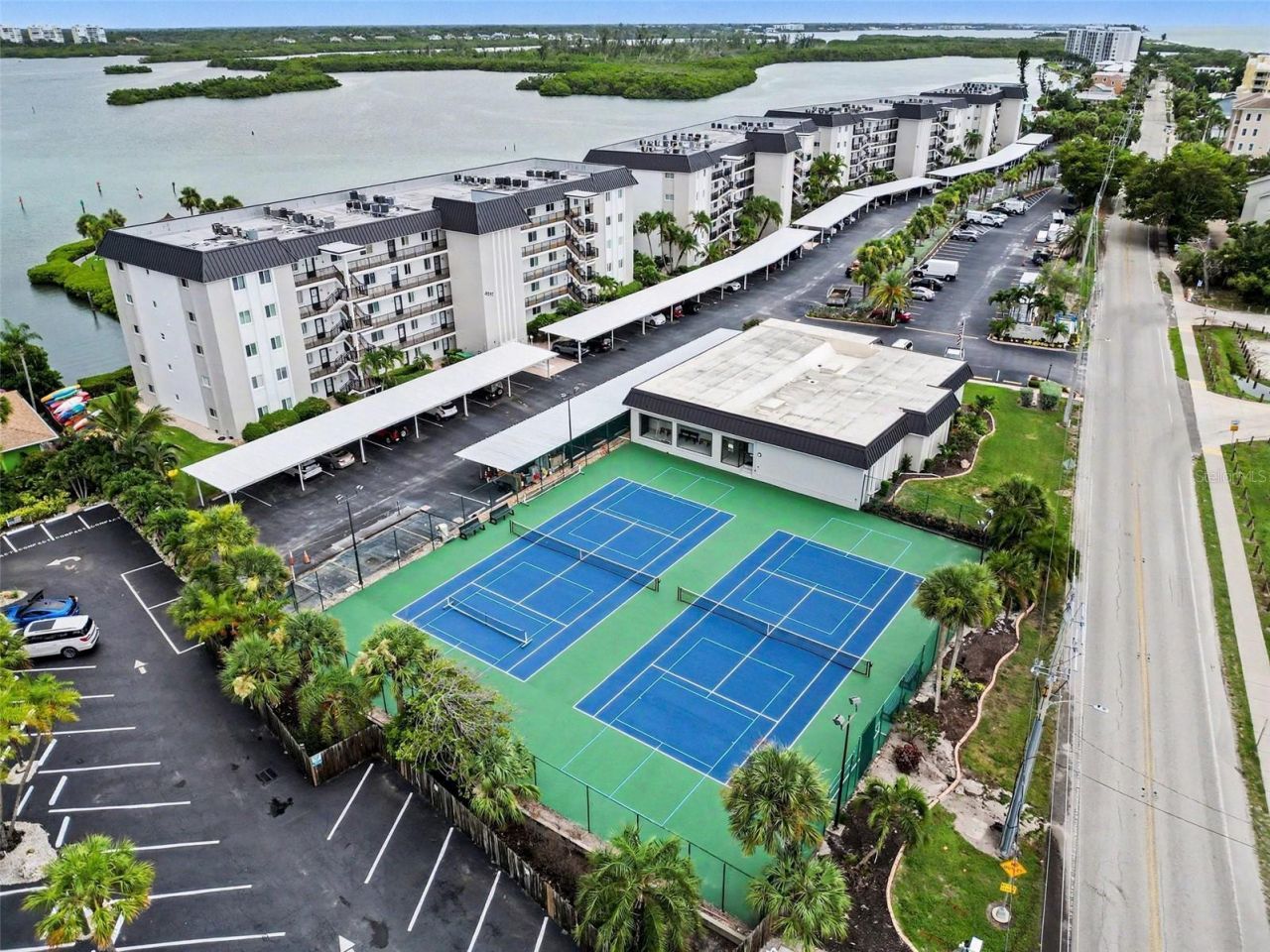 9011 Midnight Pass Road, Unit 329, Sarasota, FL 34242 Photo