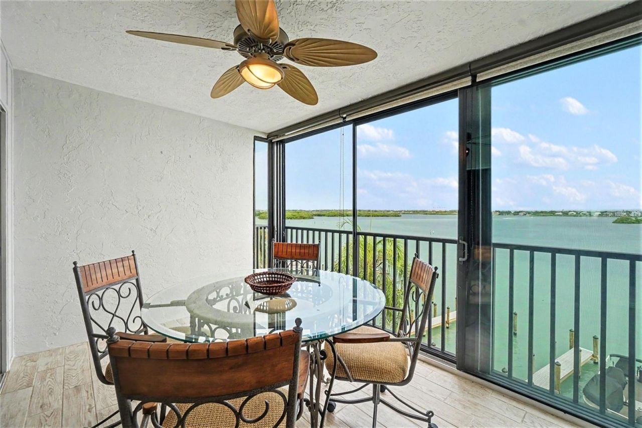 9011 Midnight Pass Road, Unit 329, Sarasota, FL 34242 Photo