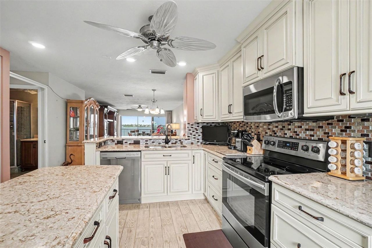 9011 Midnight Pass Road, Unit 329, Sarasota, FL 34242 Photo