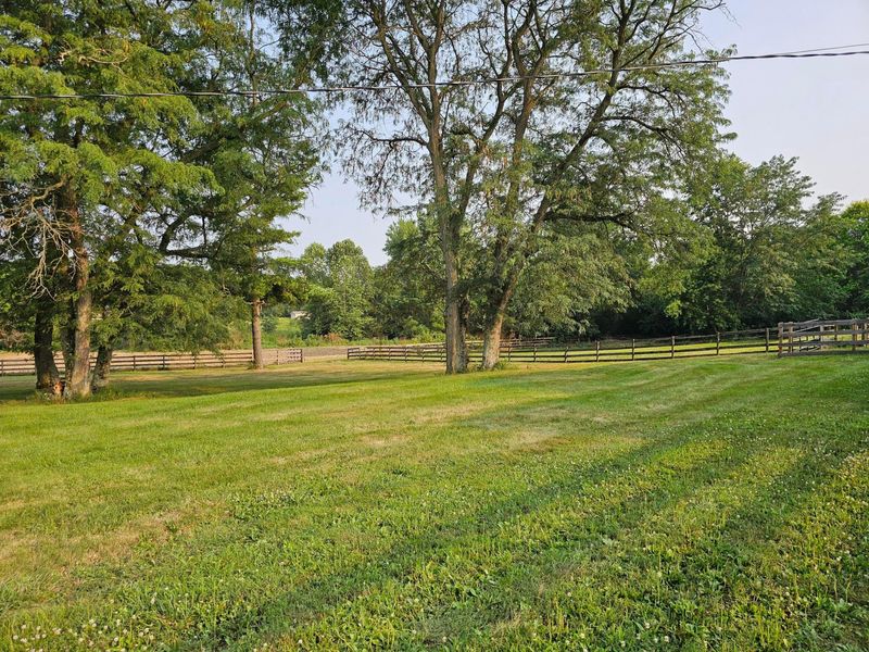 3977 Everett Road , Urbana, OH 43078 Photo 3