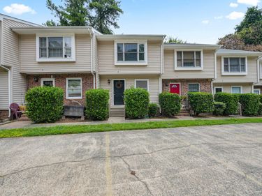 875 Martin Luther King Junior Boulevard, Unit Apt 4, Chapel Hill, NC 27514