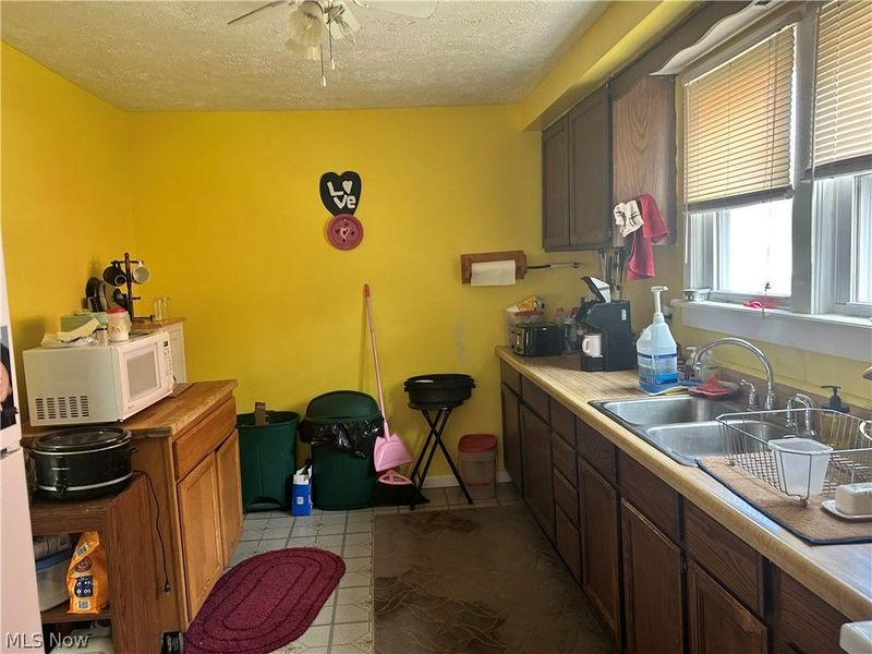 1726 E 45th Street, Ashtabula, OH 44004 Photo 9