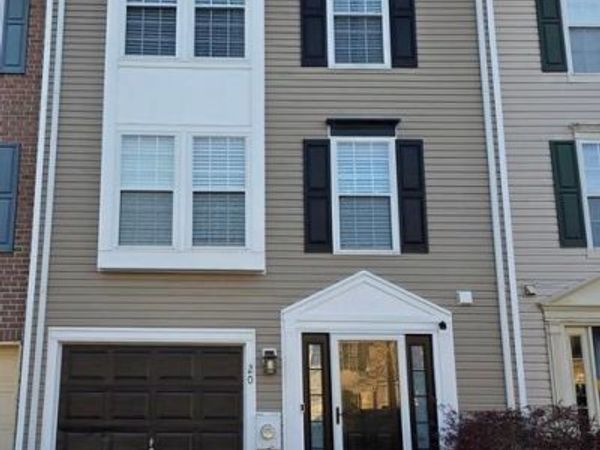 20 CLEMENS LANE, BLACKWOOD, NJ 08012